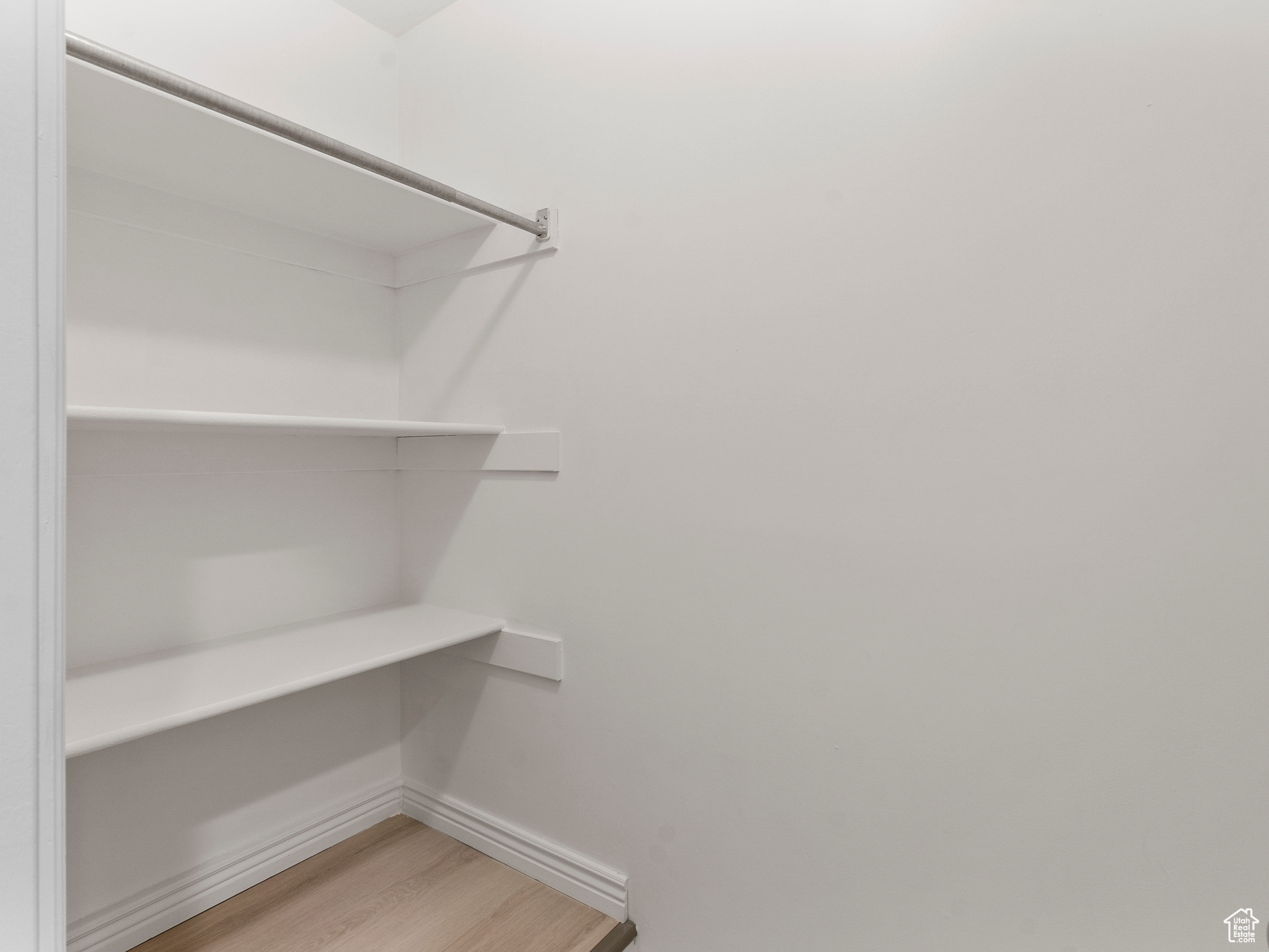 WILLOW GROVE CONDOMINIUMS - Residential