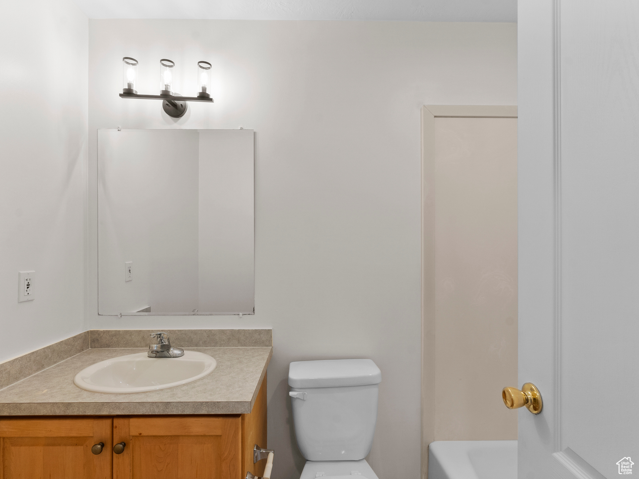 WILLOW GROVE CONDOMINIUMS - Residential