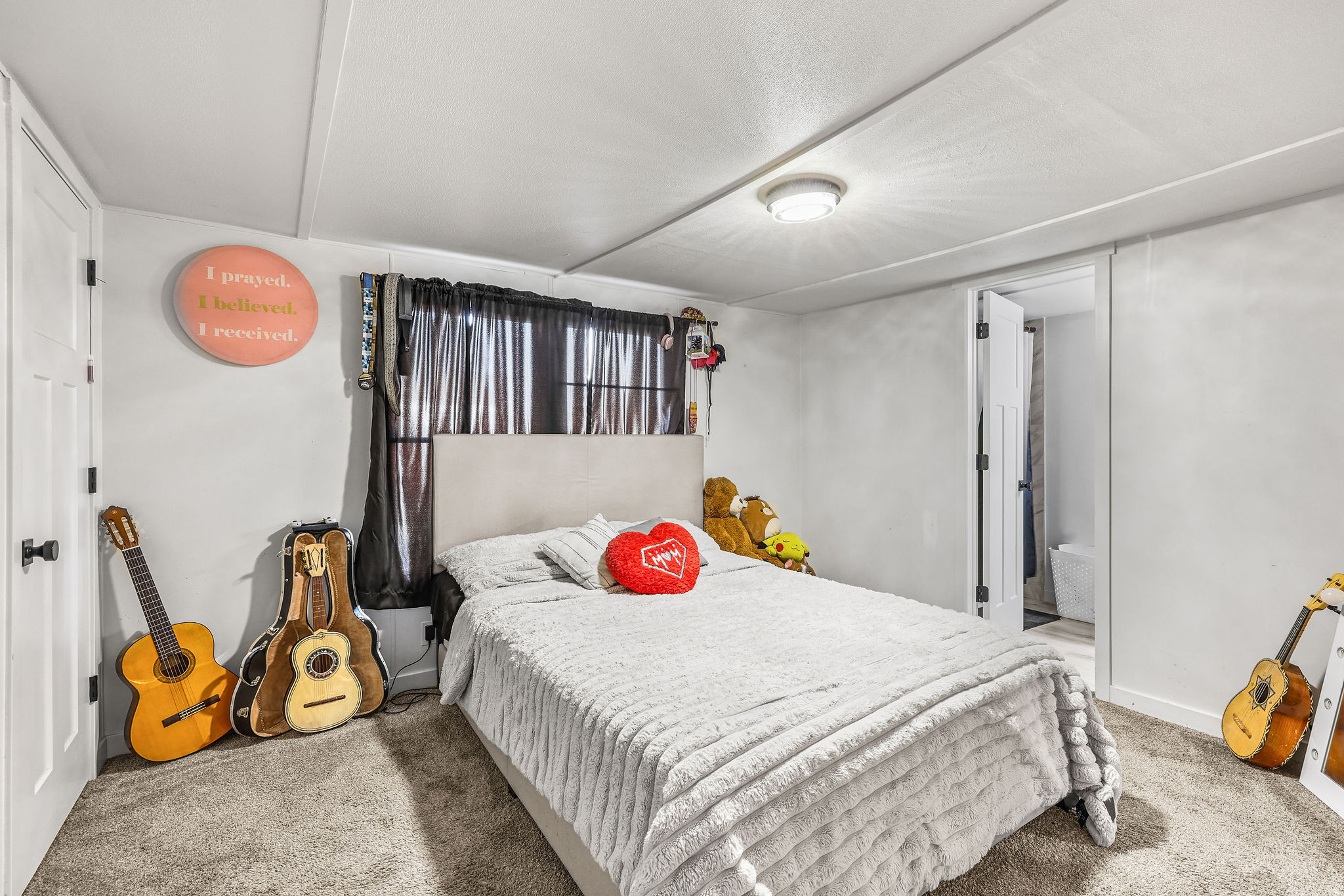 LAKEVIEW ESTATES - Residential