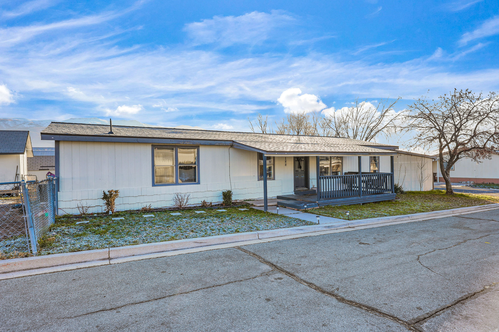 LAKEVIEW ESTATES - Residential