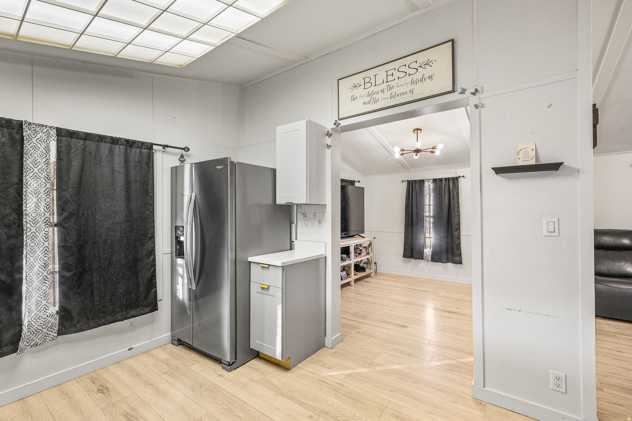 LAKEVIEW ESTATES - Residential