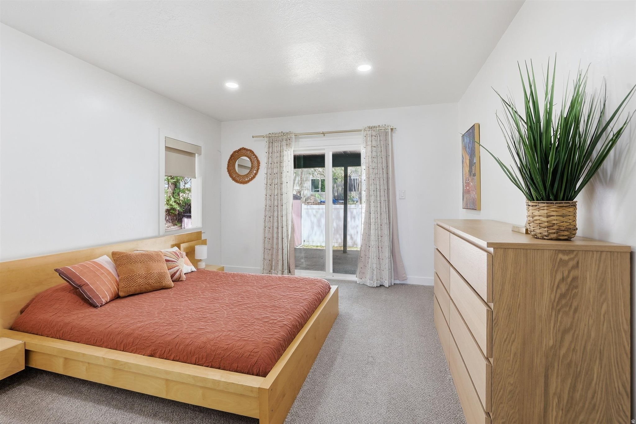 KRISTEN KOVE - Residential