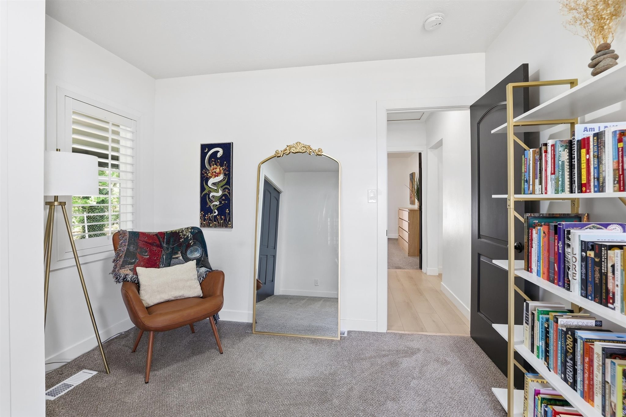 KRISTEN KOVE - Residential