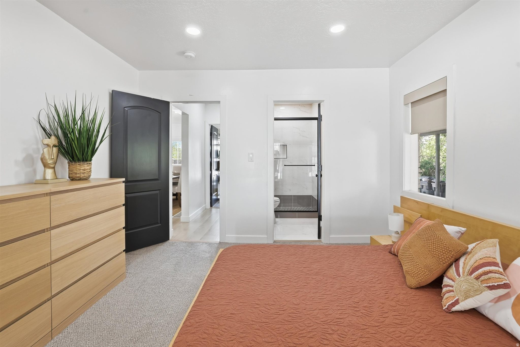 KRISTEN KOVE - Residential