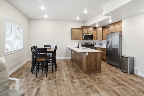 Tiny photo for 303 N CANTERBURY WAY W, Clearfield, UT 84015 (MLS # 2122815)