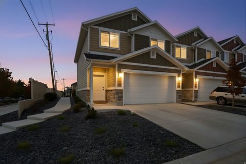 Tiny photo for 303 N CANTERBURY WAY W, Clearfield, UT 84015 (MLS # 2122815)