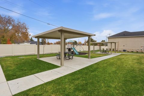 Tiny photo for 303 N CANTERBURY WAY W, Clearfield, UT 84015 (MLS # 2122815)