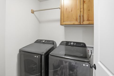 Tiny photo for 303 N CANTERBURY WAY W, Clearfield, UT 84015 (MLS # 2122815)