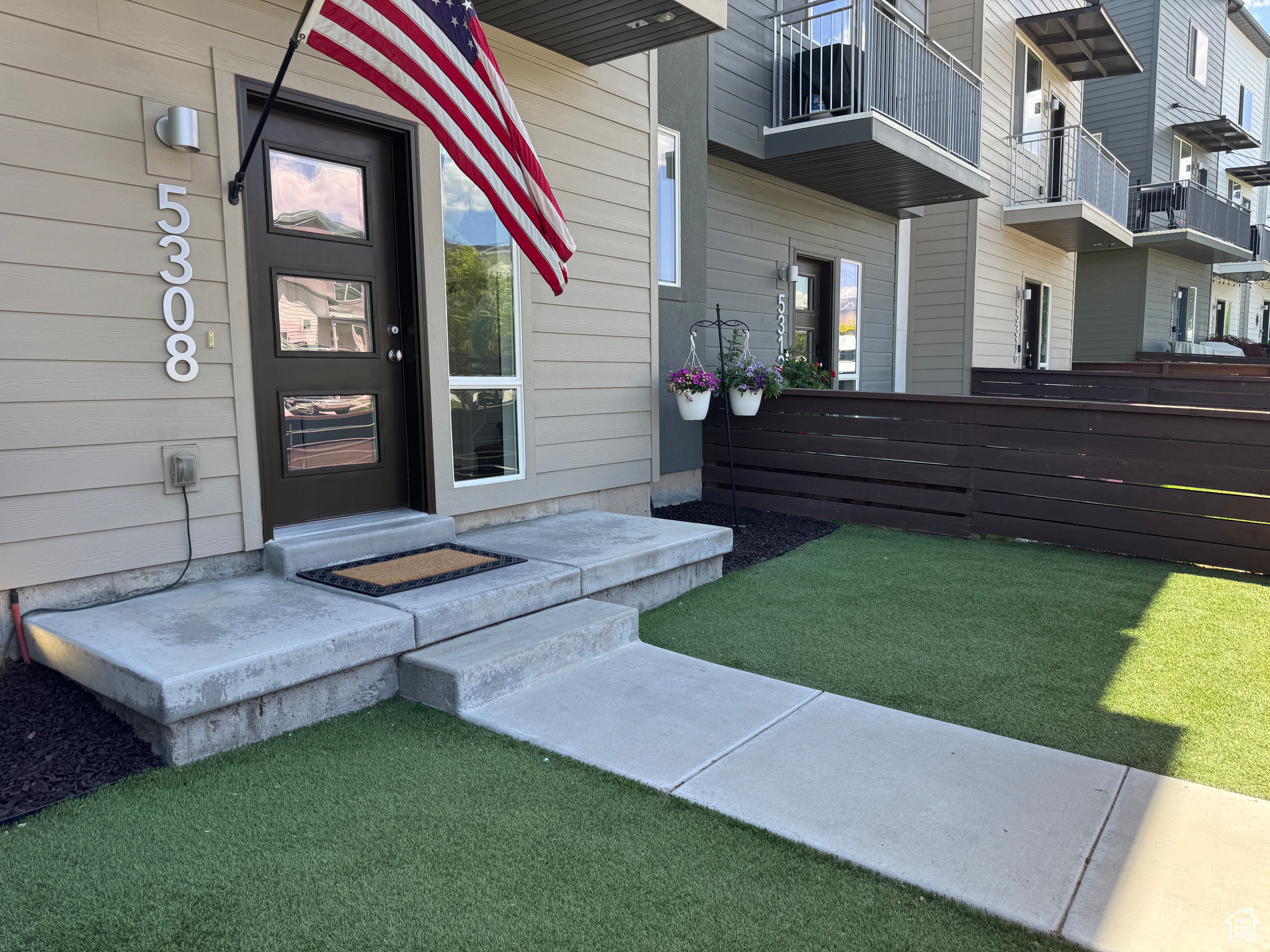 5308 W Solafax Ln, Herriman, Utah image 3