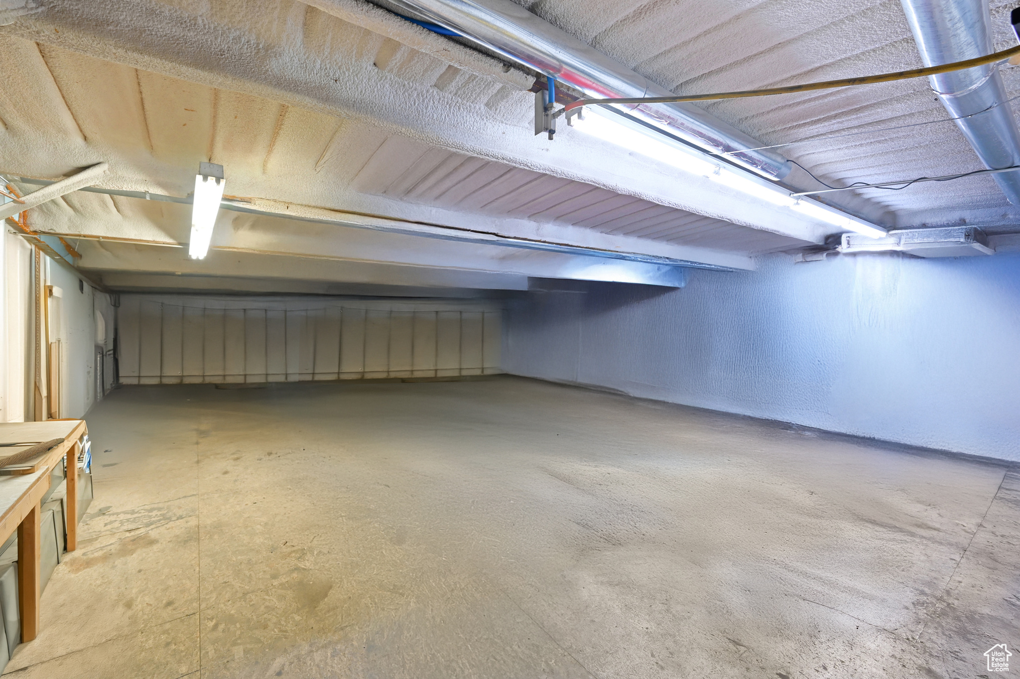 GUTKE SUBD - Commercial Sale