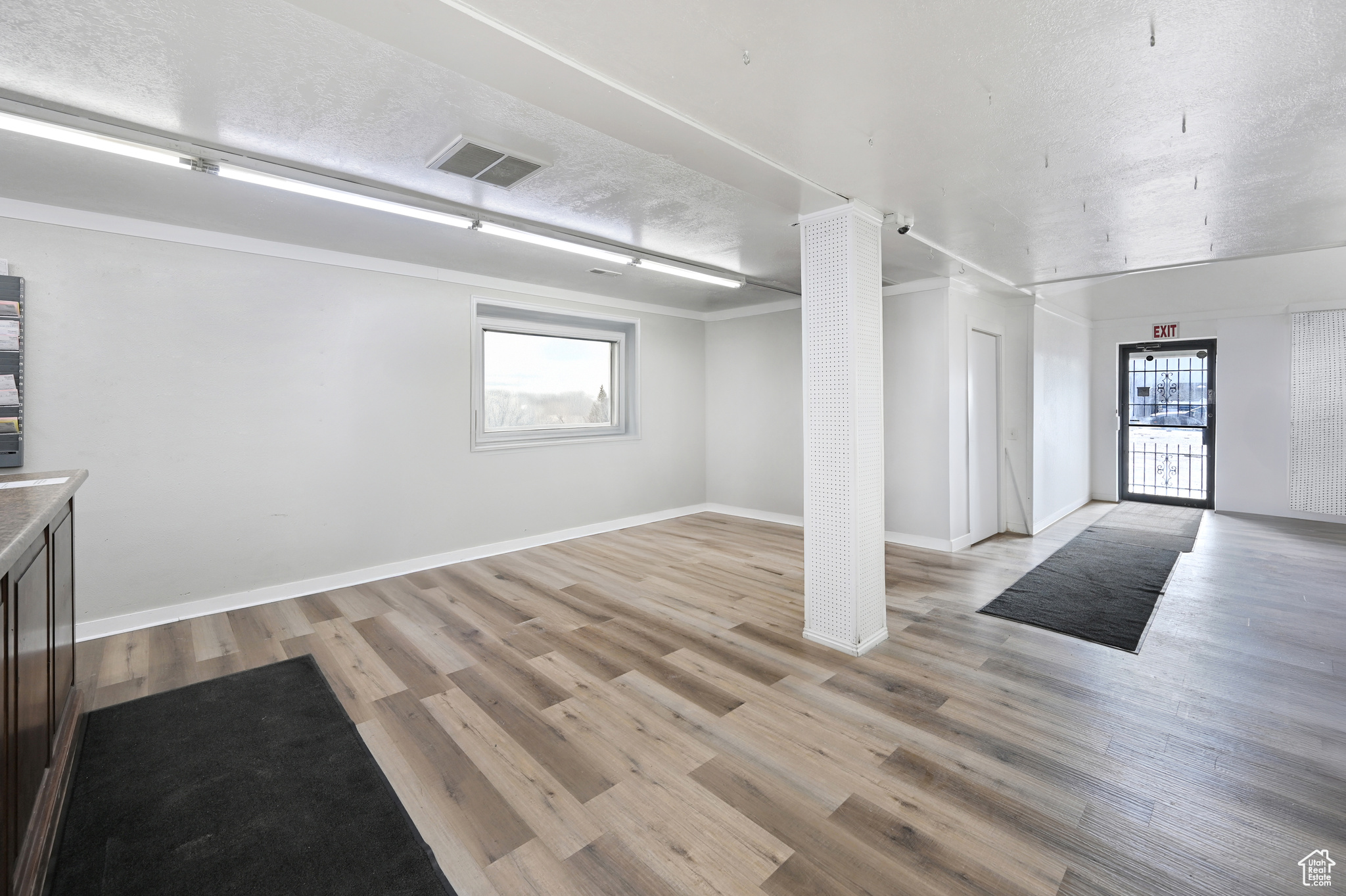 GUTKE SUBD - Commercial Sale