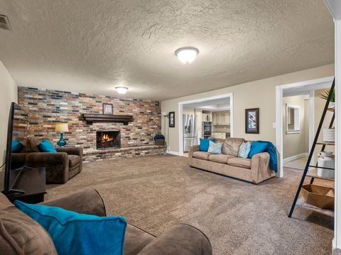 Tiny photo for 968 E 440 N, Springville, UT 84663 (MLS # 2123154)