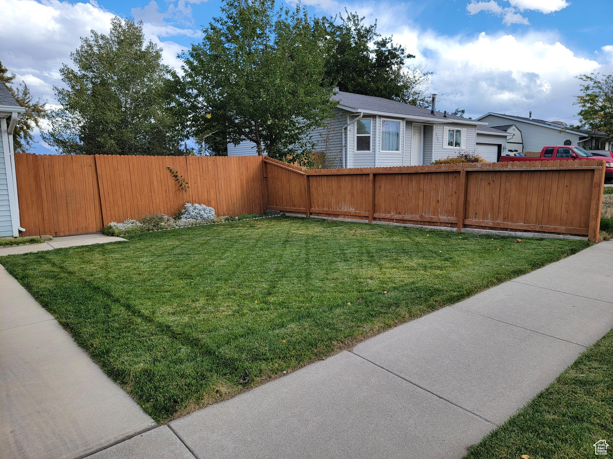 WALNUT HILLS PLAT A - Residential