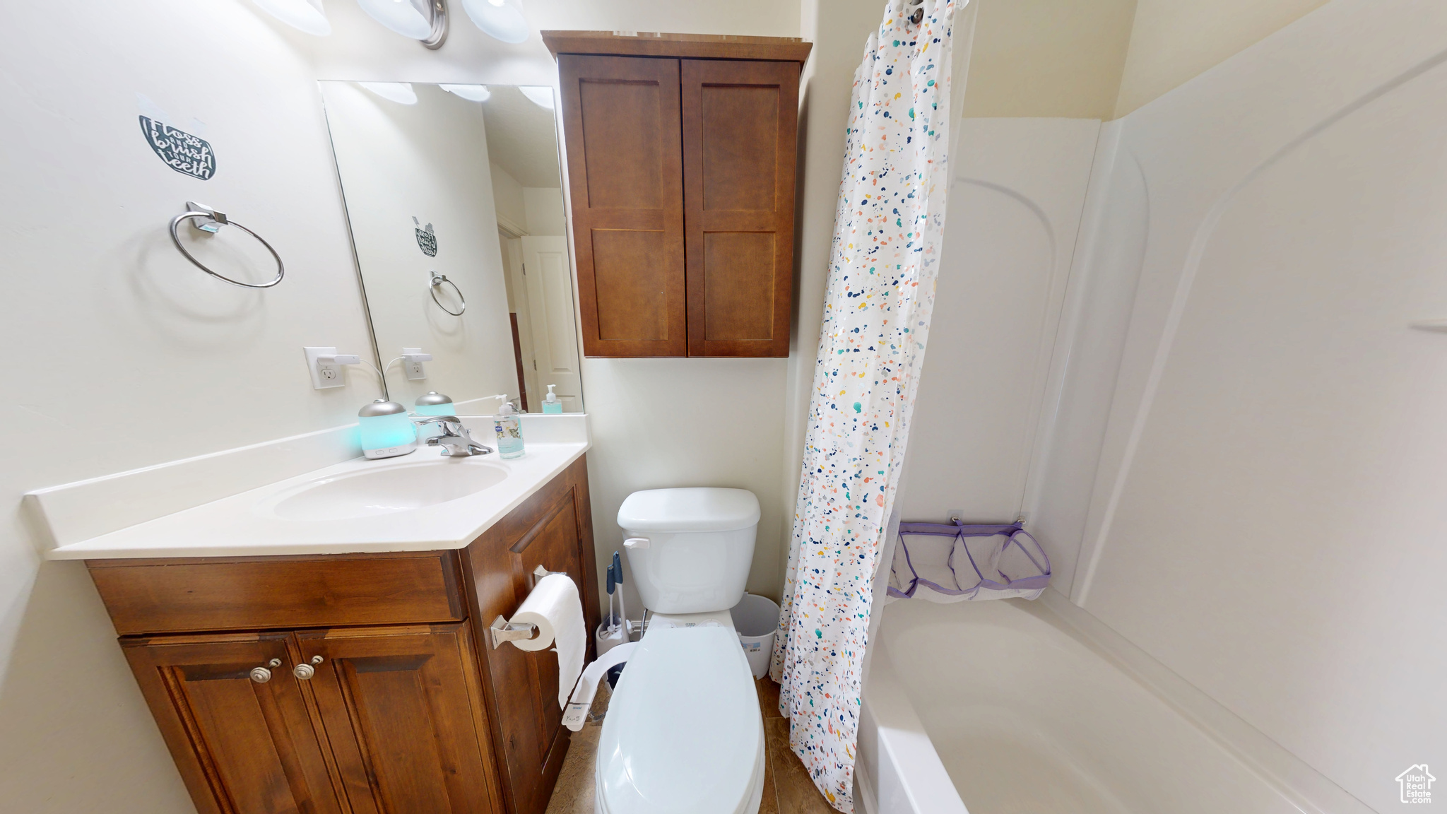 PARKLANE TWIN HOMES - Residential Income