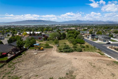 Tiny photo for 1018 E 300 S #2, Pleasant Grove, UT 84062 (MLS # 2129138)