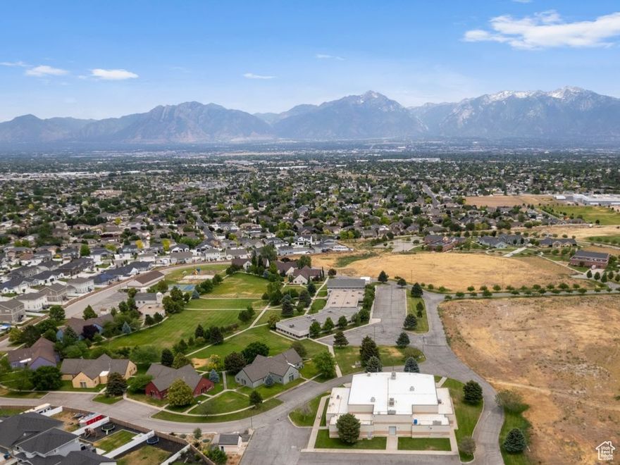FULL CAMPUS THAT CAN BE LEASED AS ONE OR WE CAN DIVIDE IT UP. 2 SCHOOLS, 2 CHURCHES, 2 COMMERICAL KITCHENS, FULL GYMNASIUM ,11  RESIDENTIAL HOUSES.