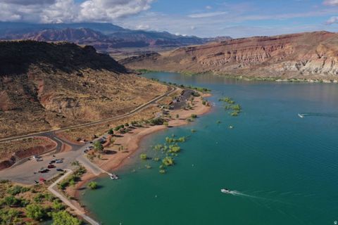 Tiny photo for 3819 W 240 N, Hurricane, UT 84737 (MLS # 2134306)