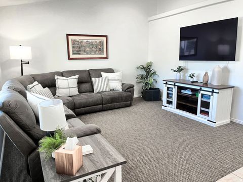 Tiny photo for 3819 W 240 N, Hurricane, UT 84737 (MLS # 2134306)