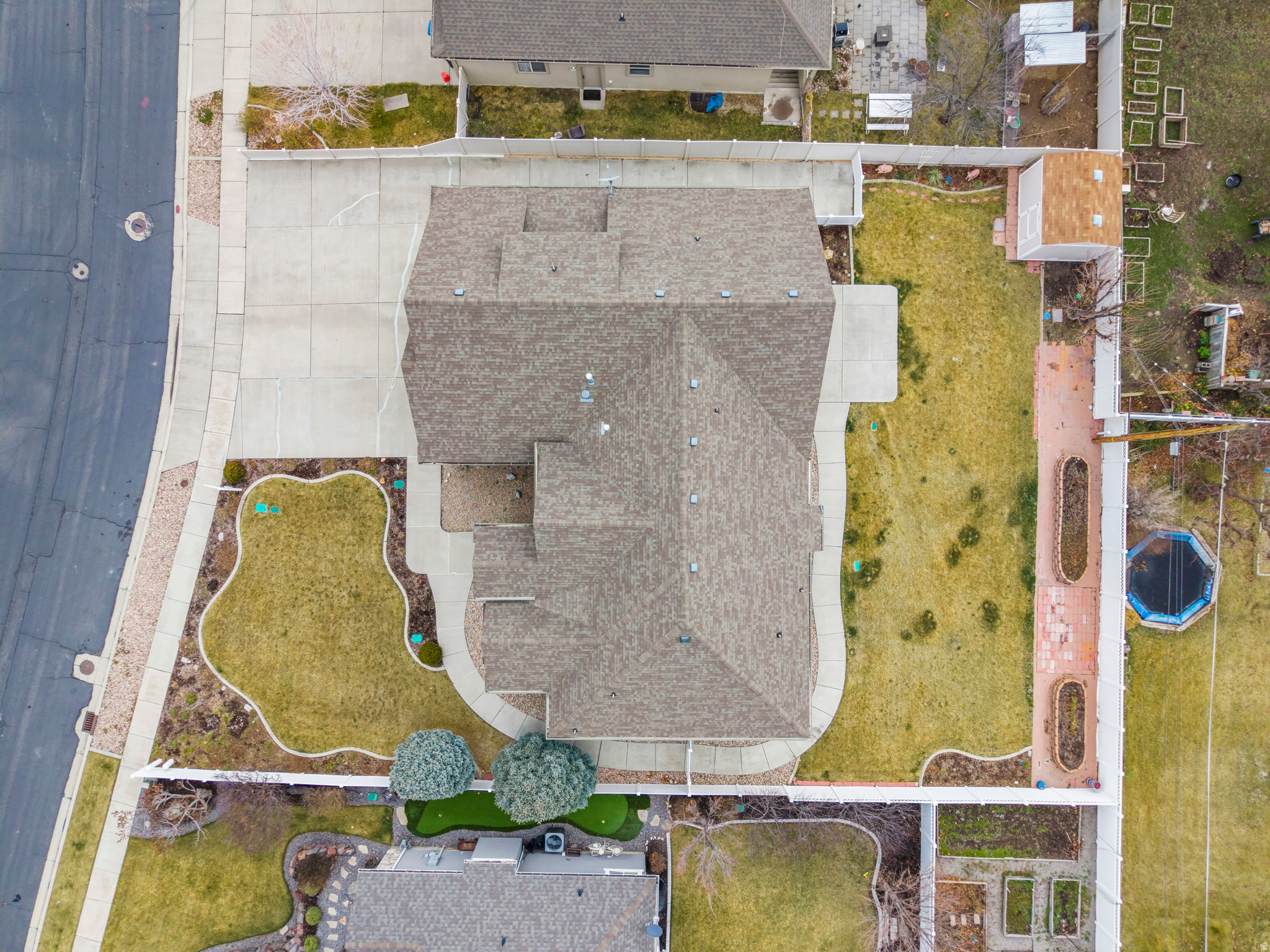 SUNRISE ESTATES - Residential