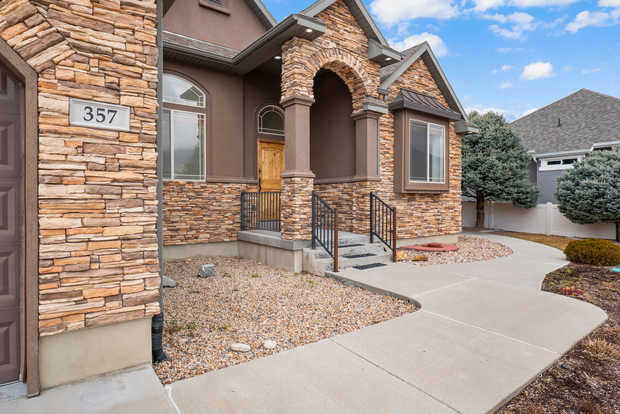 SUNRISE ESTATES - Residential