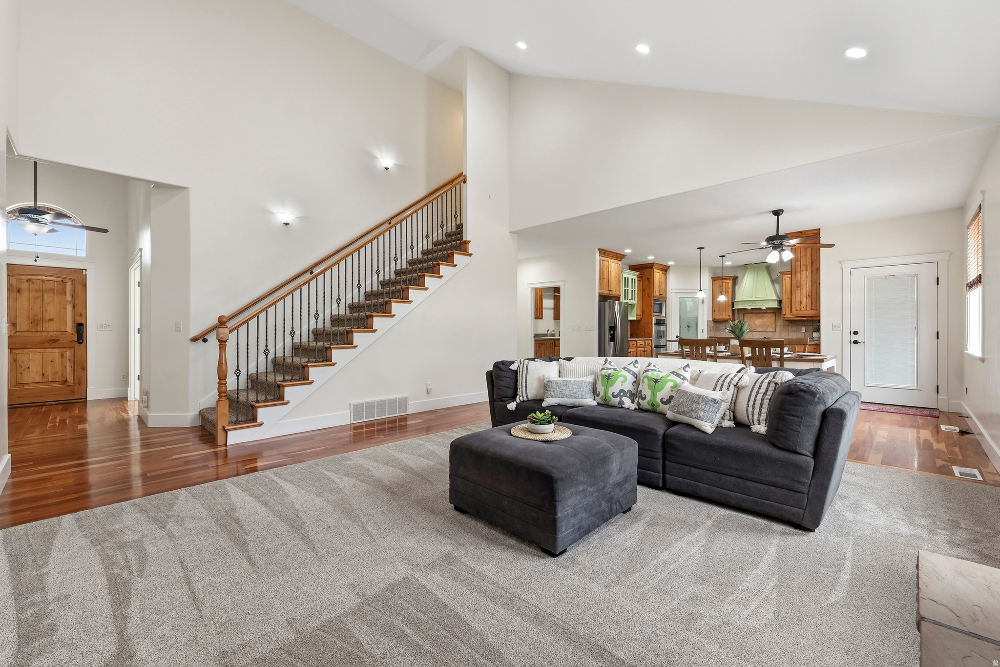 SUNRISE ESTATES - Residential