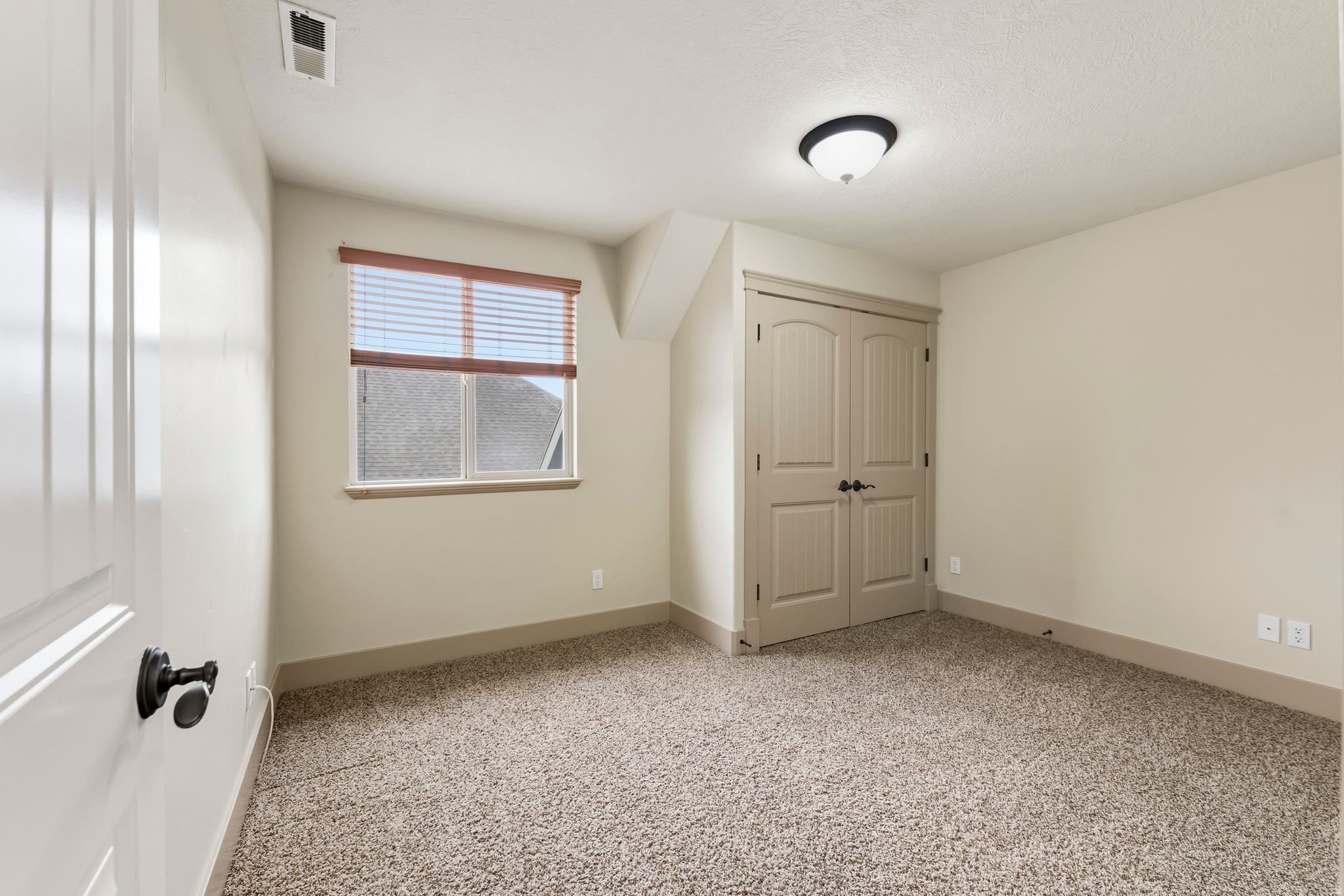 SUNRISE ESTATES - Residential