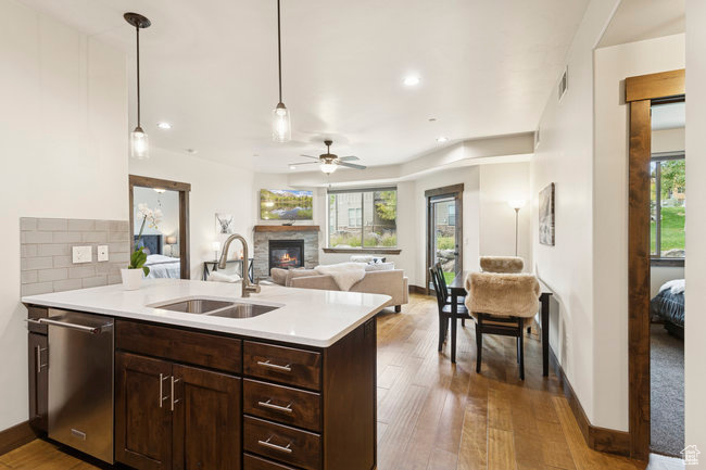 BLACK ROCK RIDGE - Residential