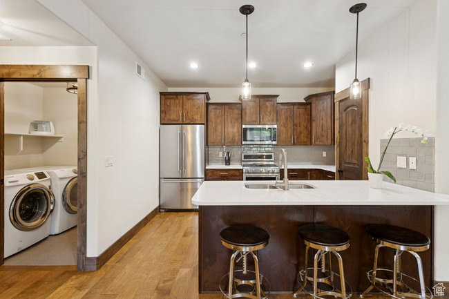 BLACK ROCK RIDGE - Residential