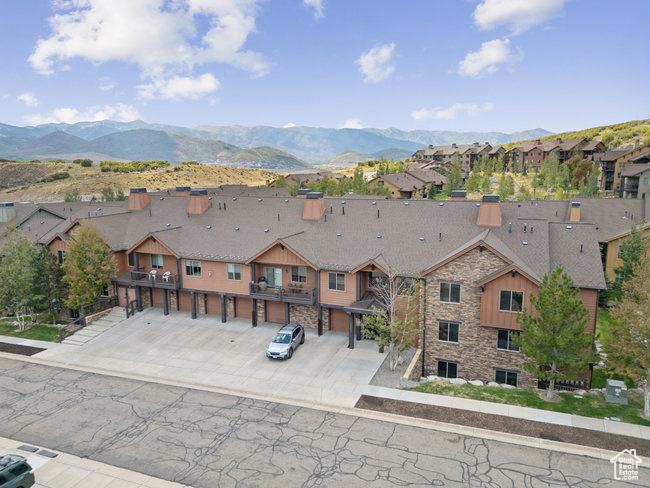 BLACK ROCK RIDGE - Residential