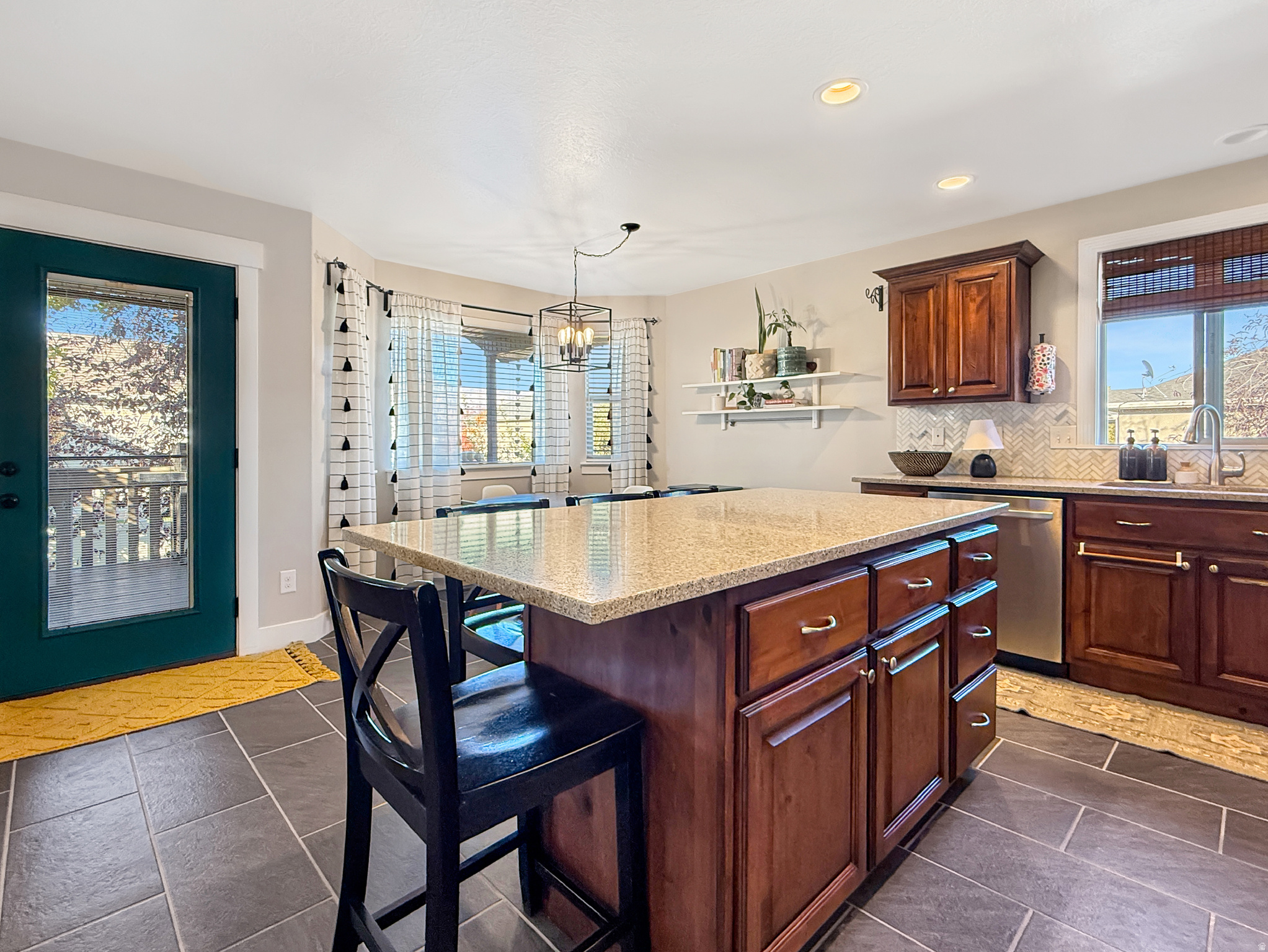 HOMES ESTATES - Residential