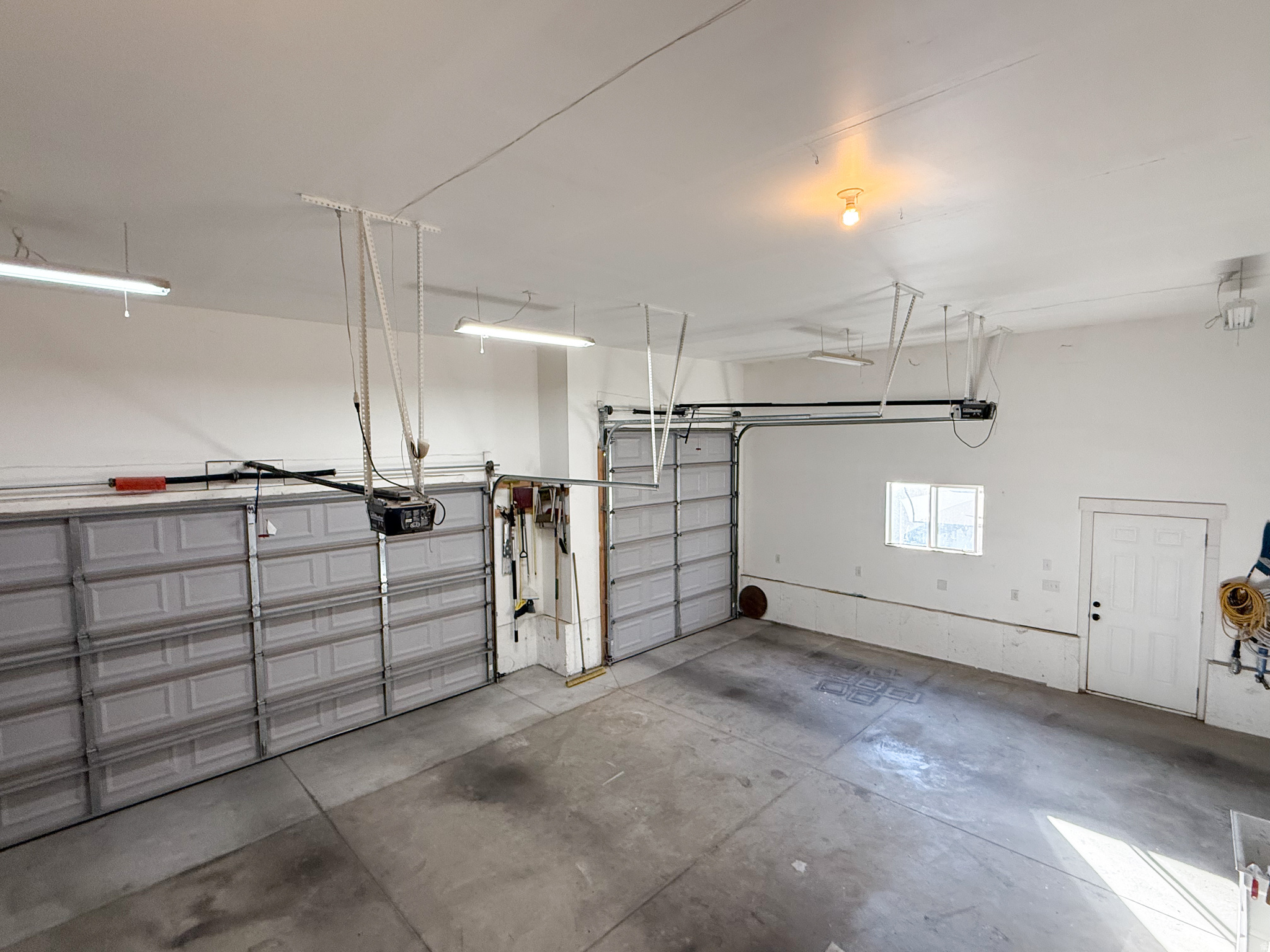 HOMES ESTATES - Residential