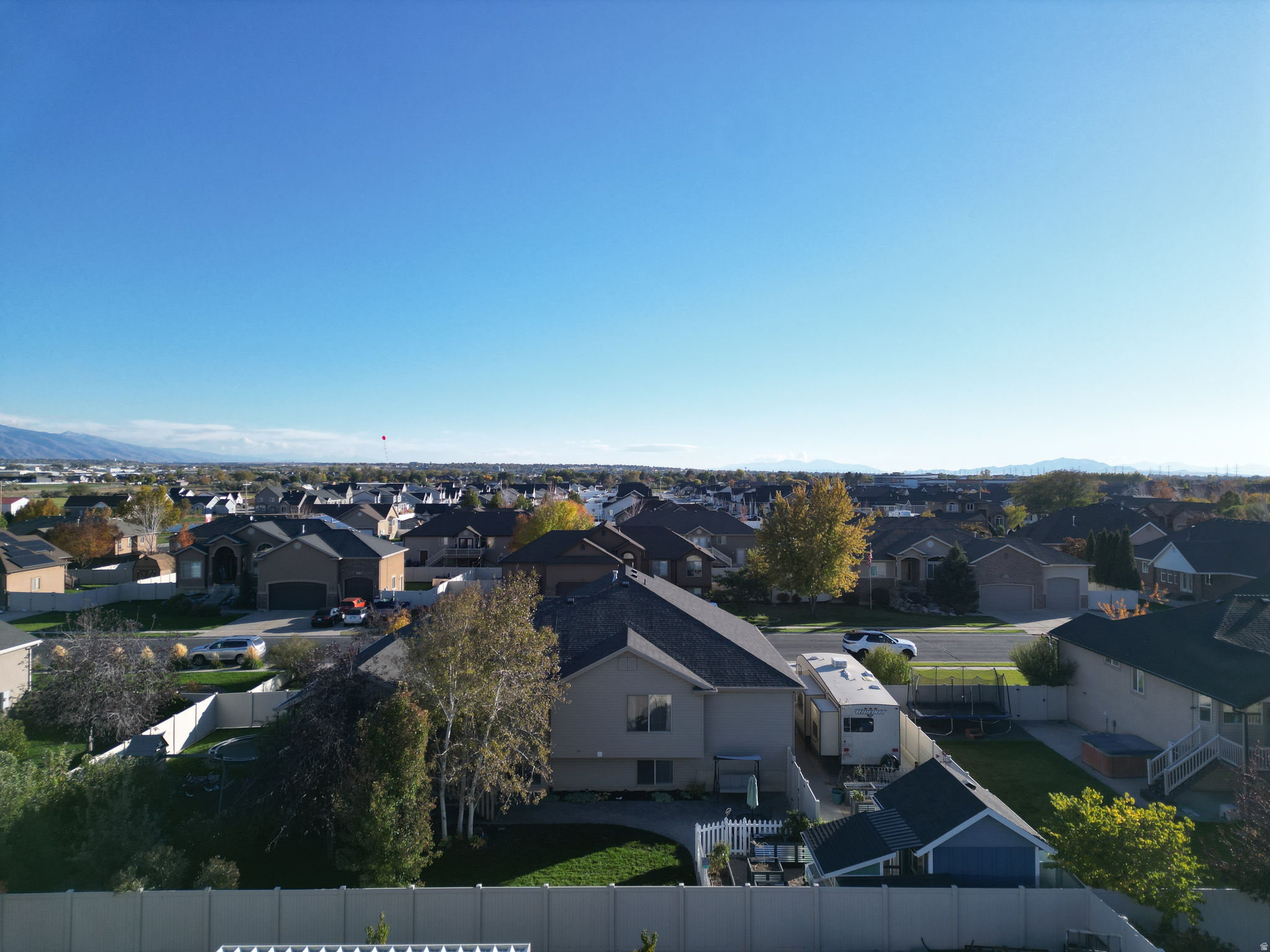 HOMES ESTATES - Residential