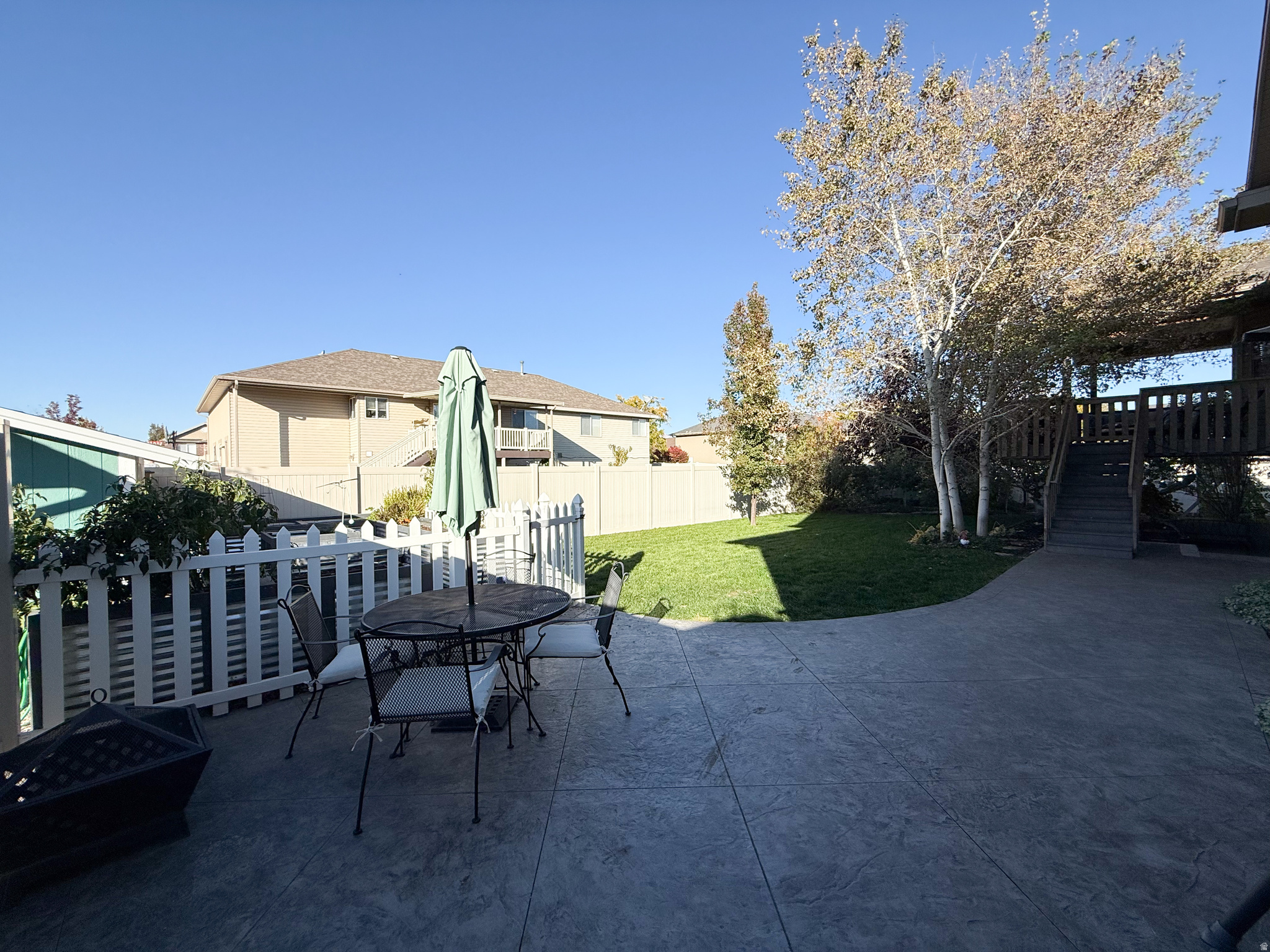 HOMES ESTATES - Residential