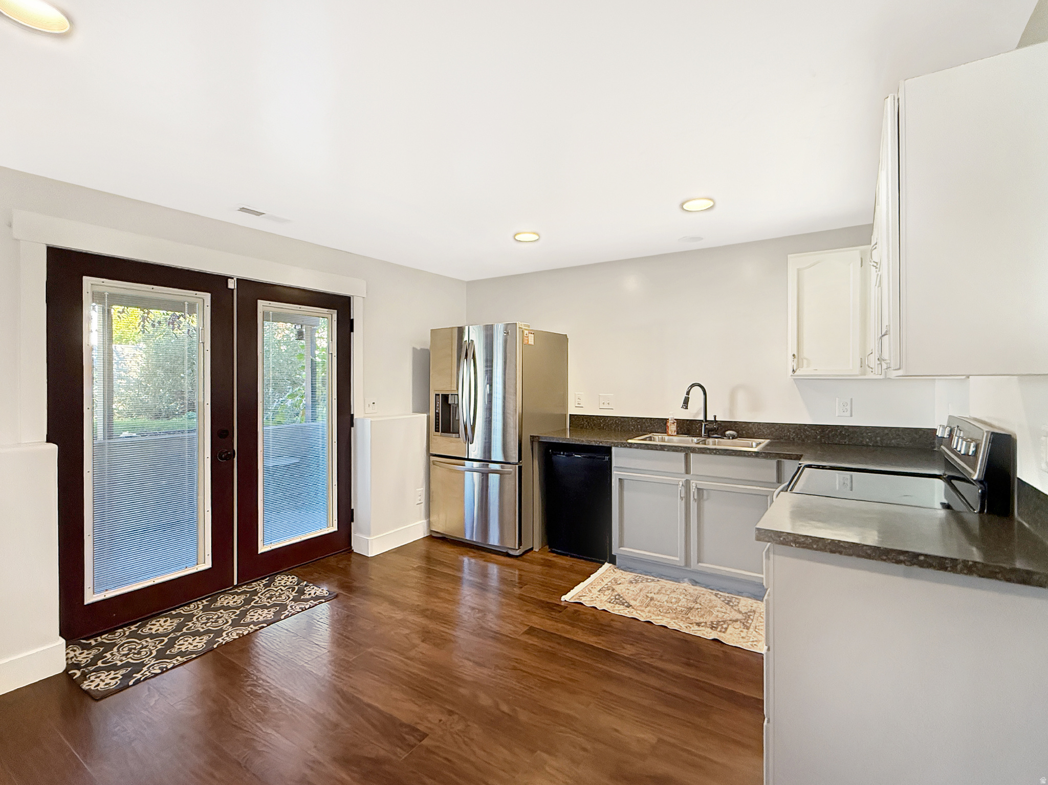 HOMES ESTATES - Residential