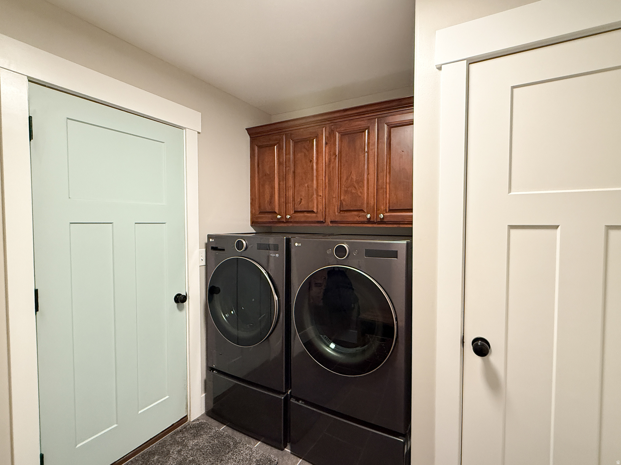 HOMES ESTATES - Residential