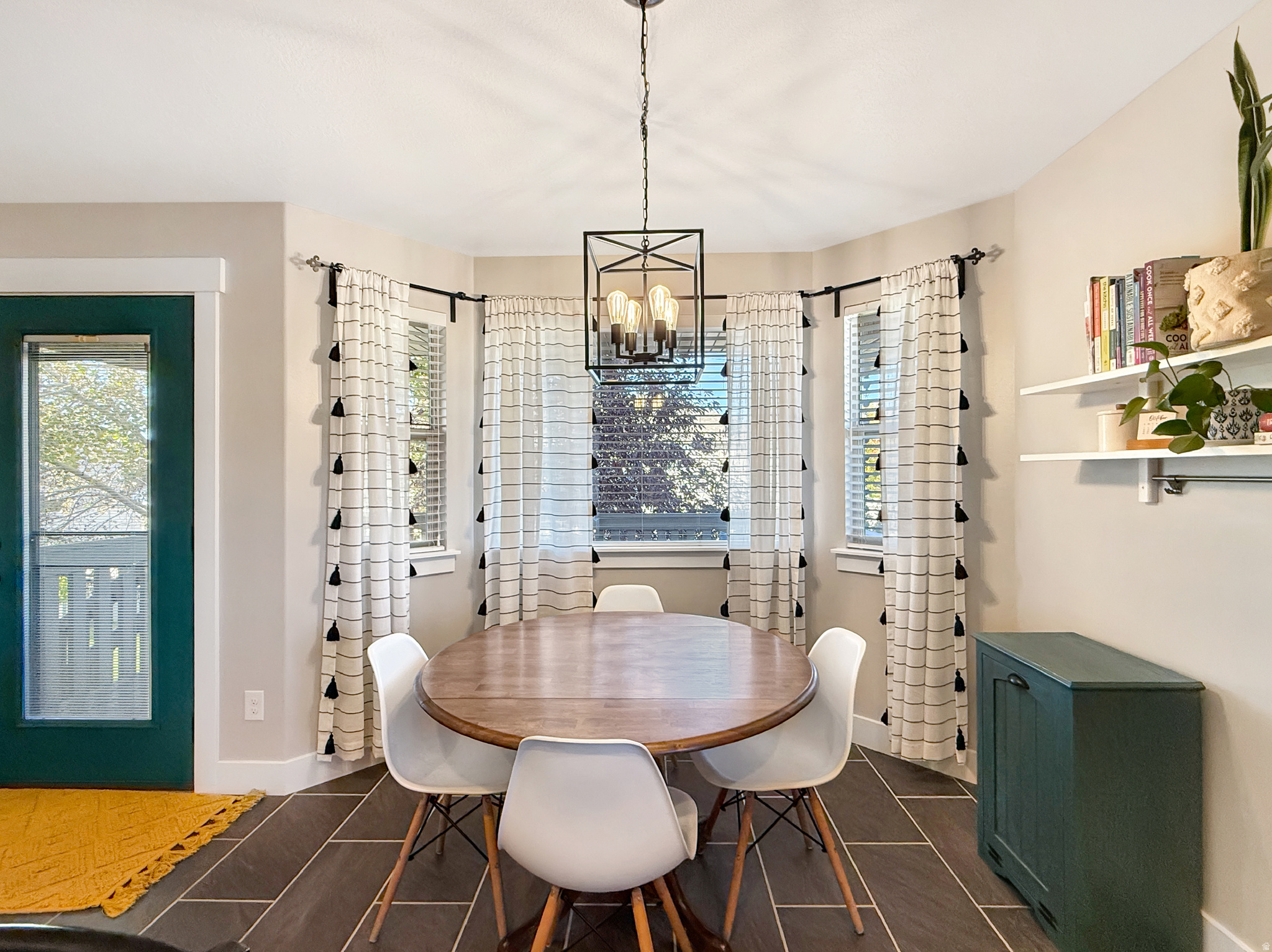 HOMES ESTATES - Residential