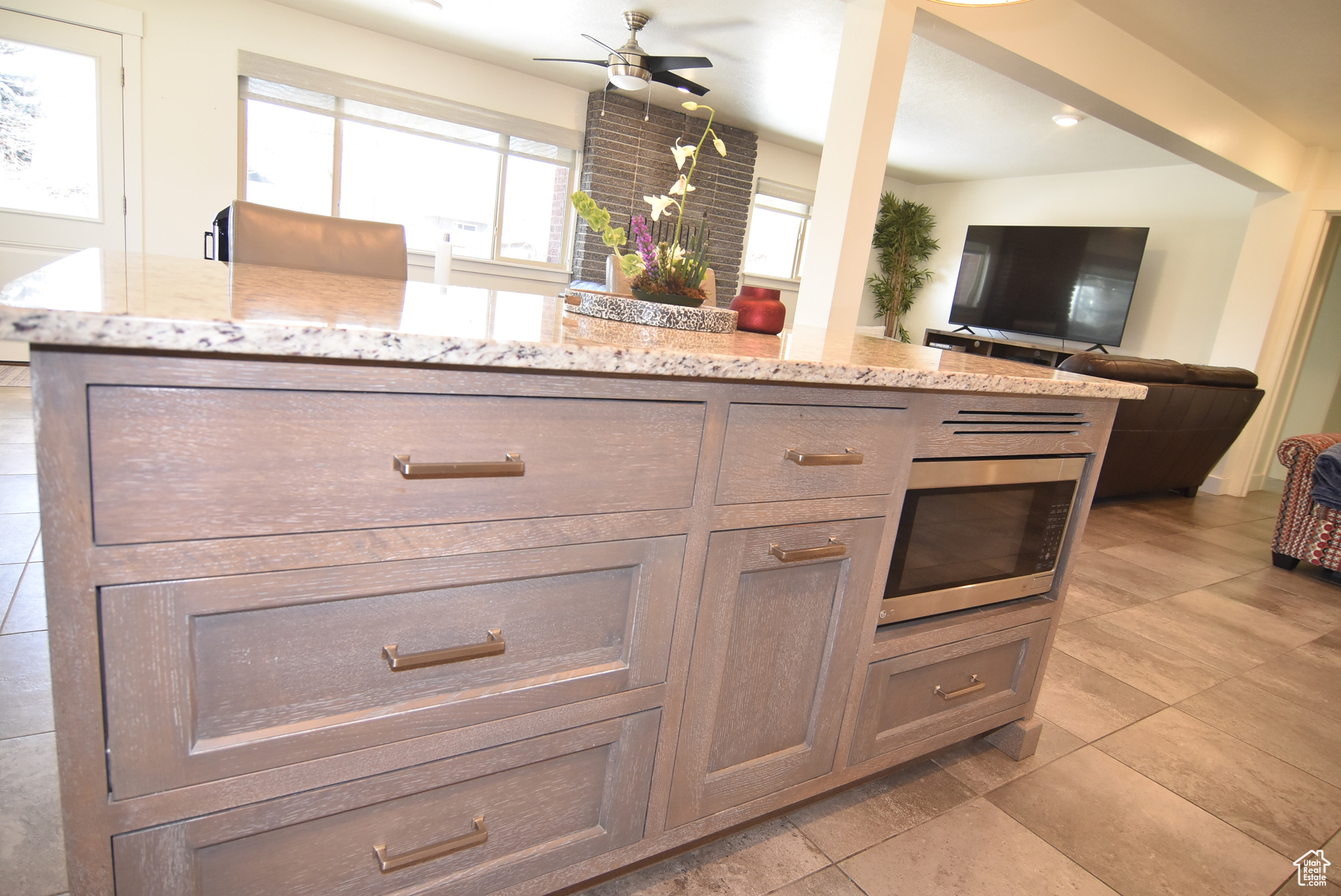 1079 E Ash Ave, Provo, Utah image 14