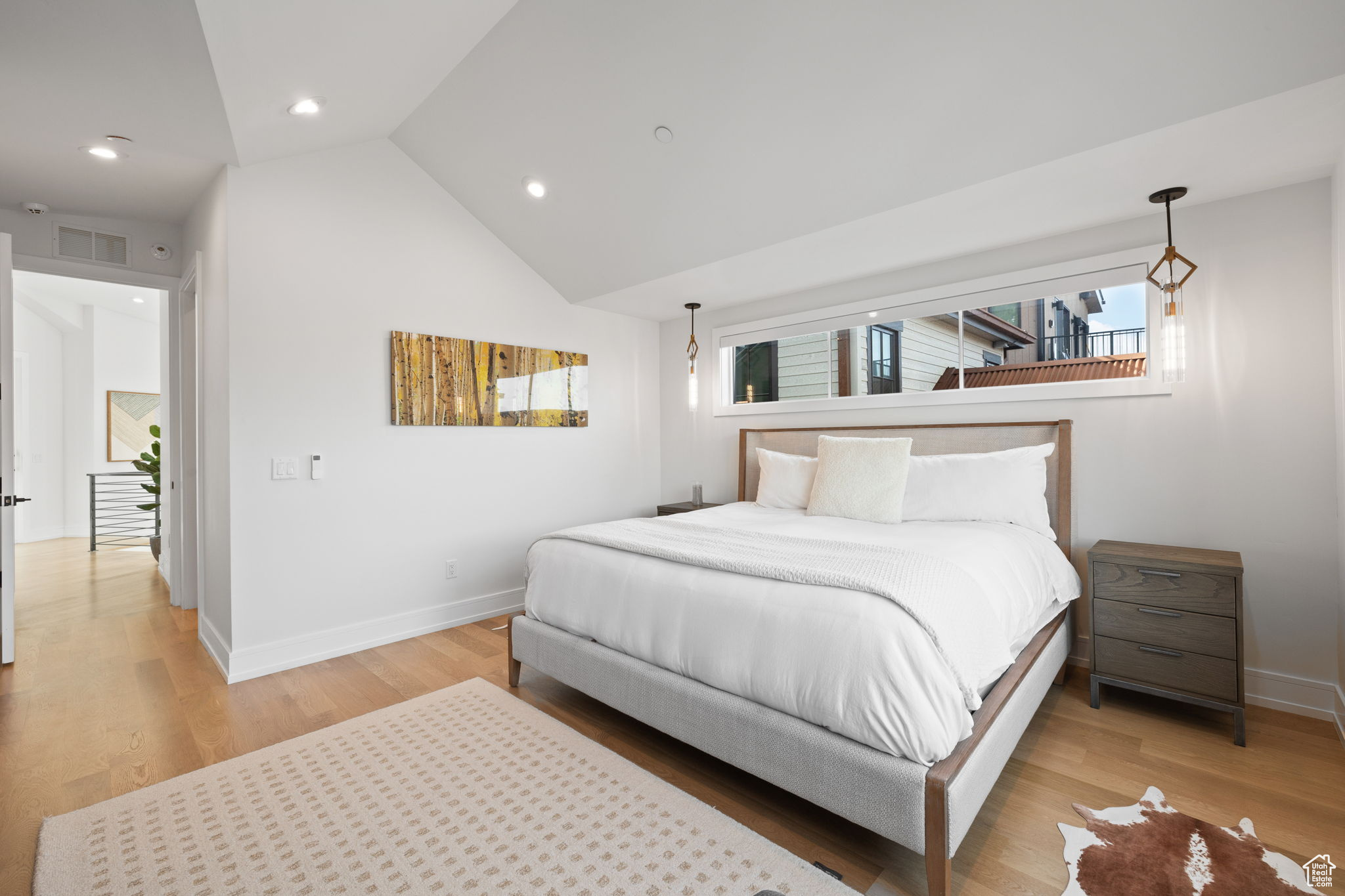 KINGS CROWN - Residential