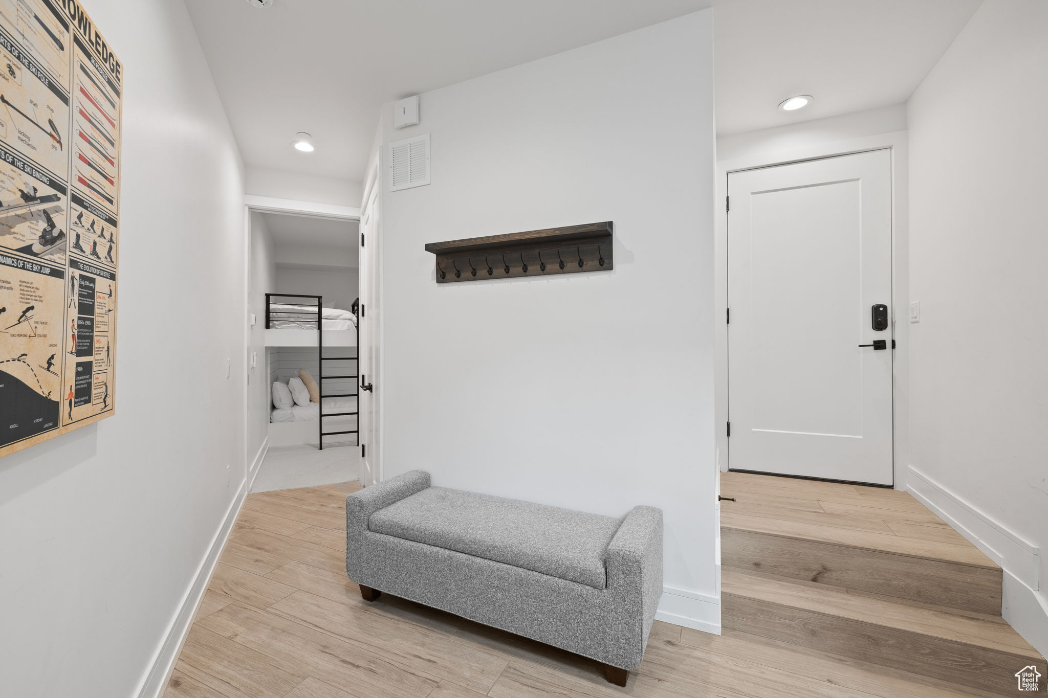 KINGS CROWN - Residential