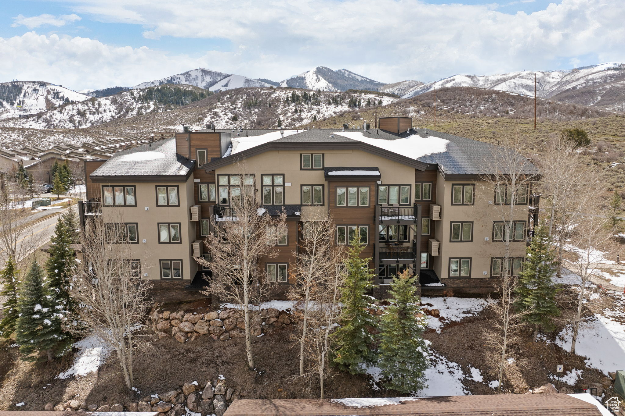 6605 N Overland Dr #E- 304, Park City, Utah image 1