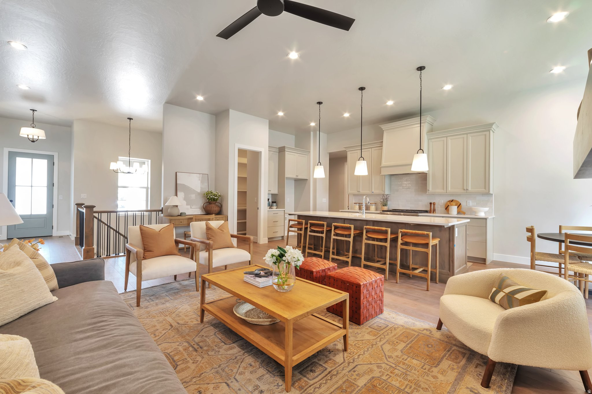 SUMMERHILL LANE - Residential