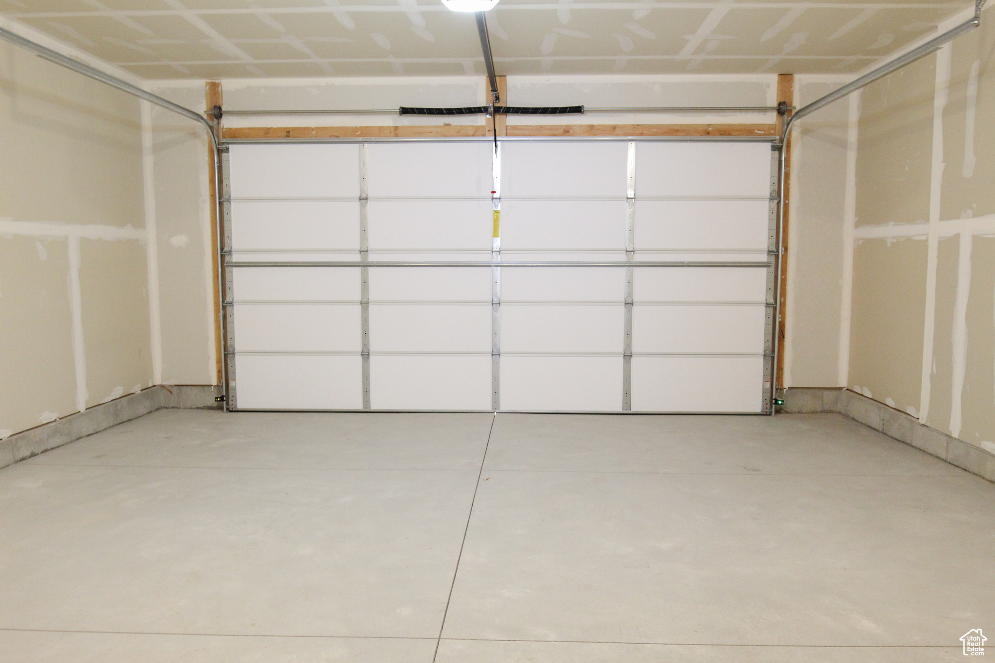 GOLDEN FOREST - Residential