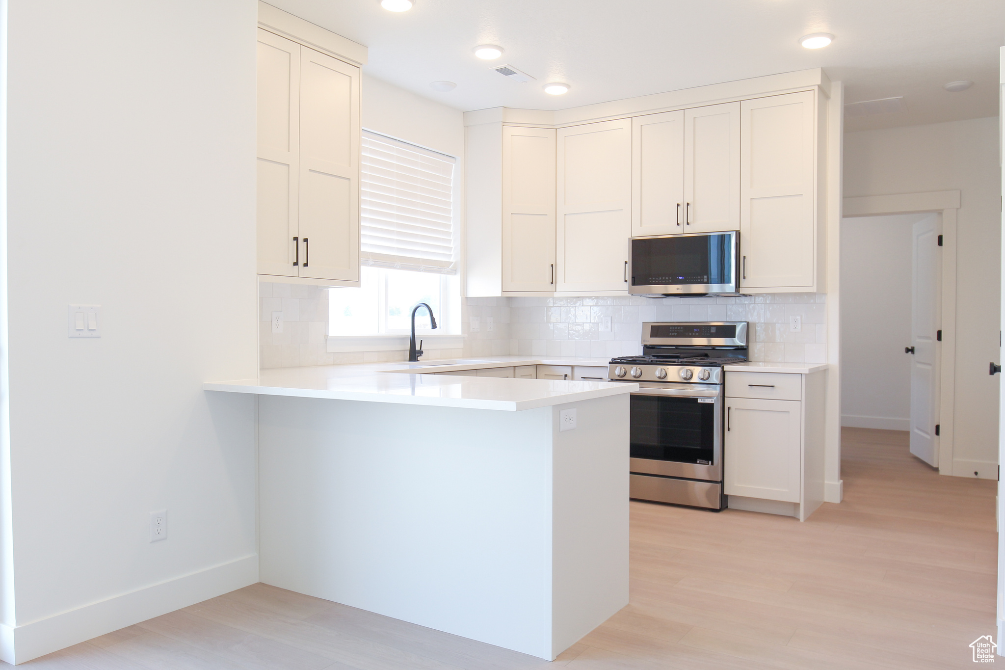 GOLDEN FOREST - Residential