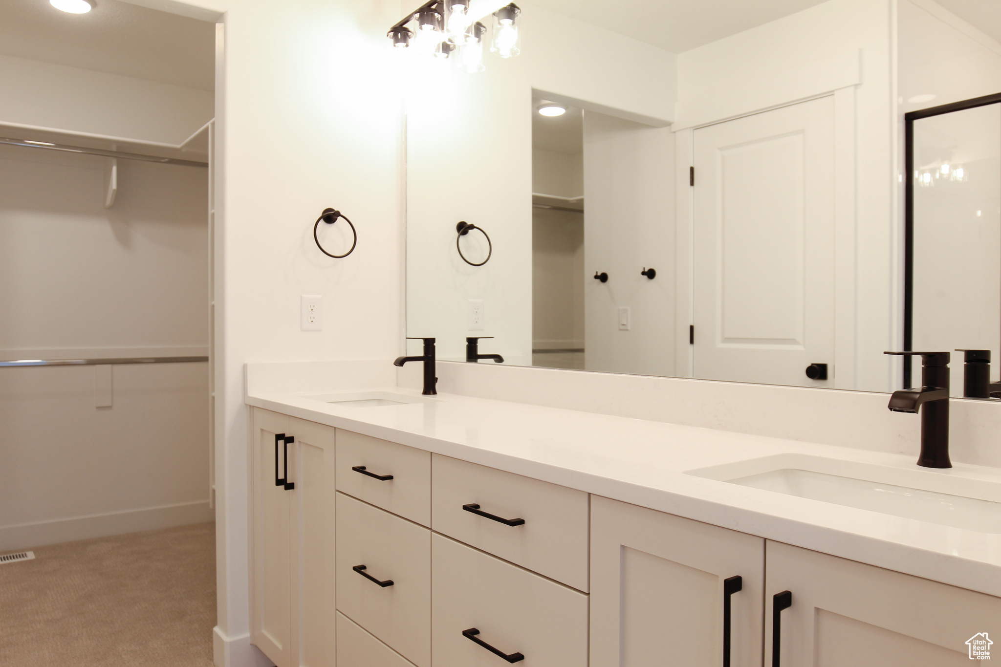 GOLDEN FOREST - Residential