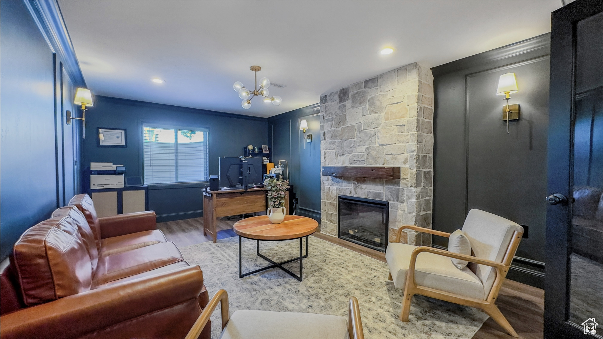 EAGLE POINT - Residential