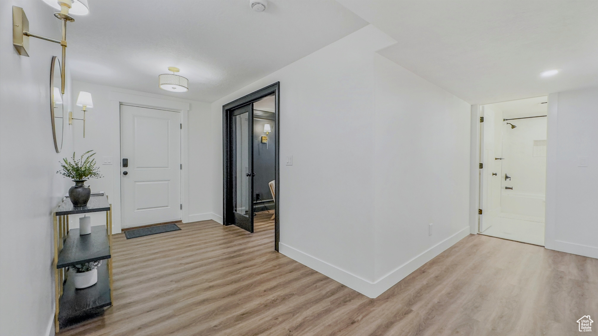 EAGLE POINT - Residential