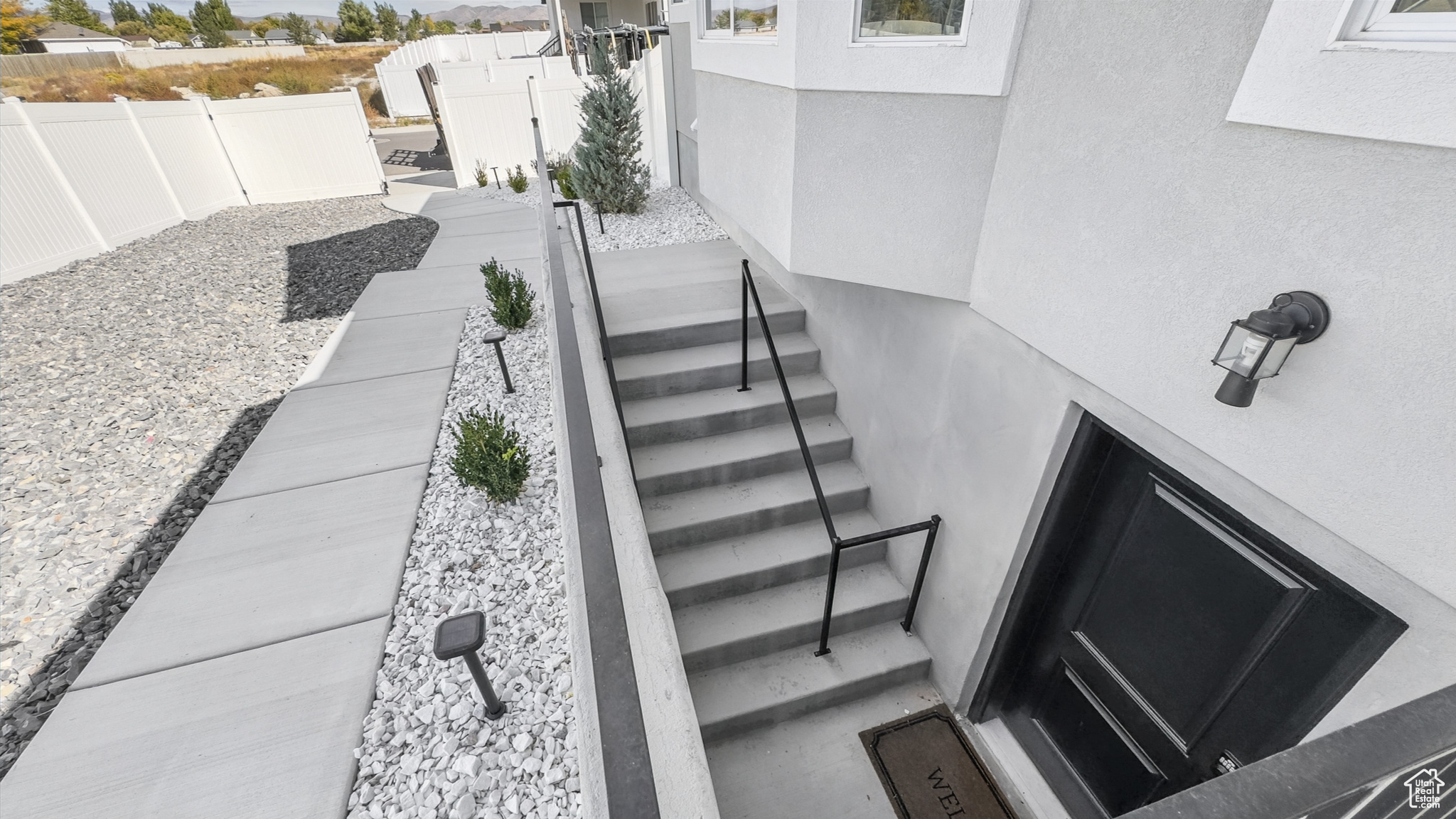 EAGLE POINT - Residential