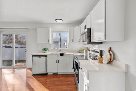 Tiny photo for 347 W 1380 S, Payson, UT 84651 (MLS # 2132538)