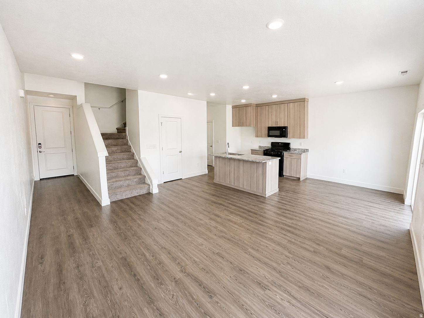 PROVIDENCE GATEWAY S - Residential