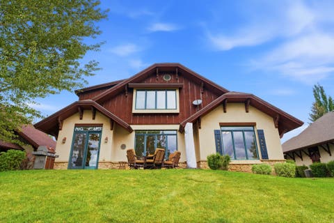 Tiny photo for 86 E VALAIS PKWY, Midway, UT 84049 (MLS # 2163145)